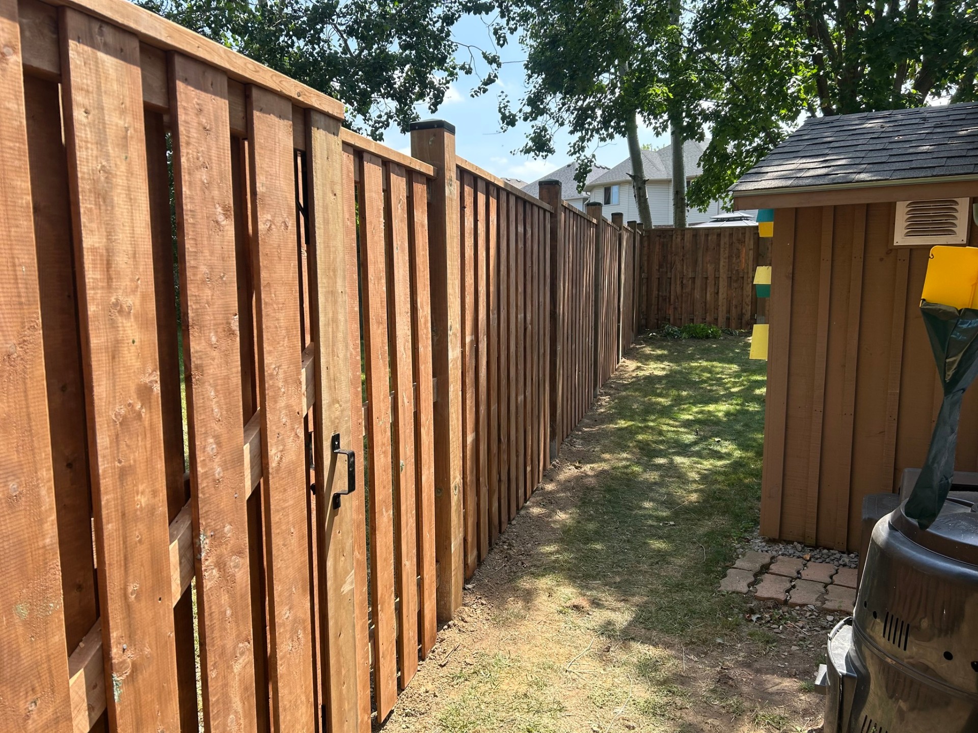 Scarborough – Wood Fence with Gate